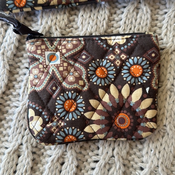 Vera Bradley makeup bag set - Picture 2 of 5
